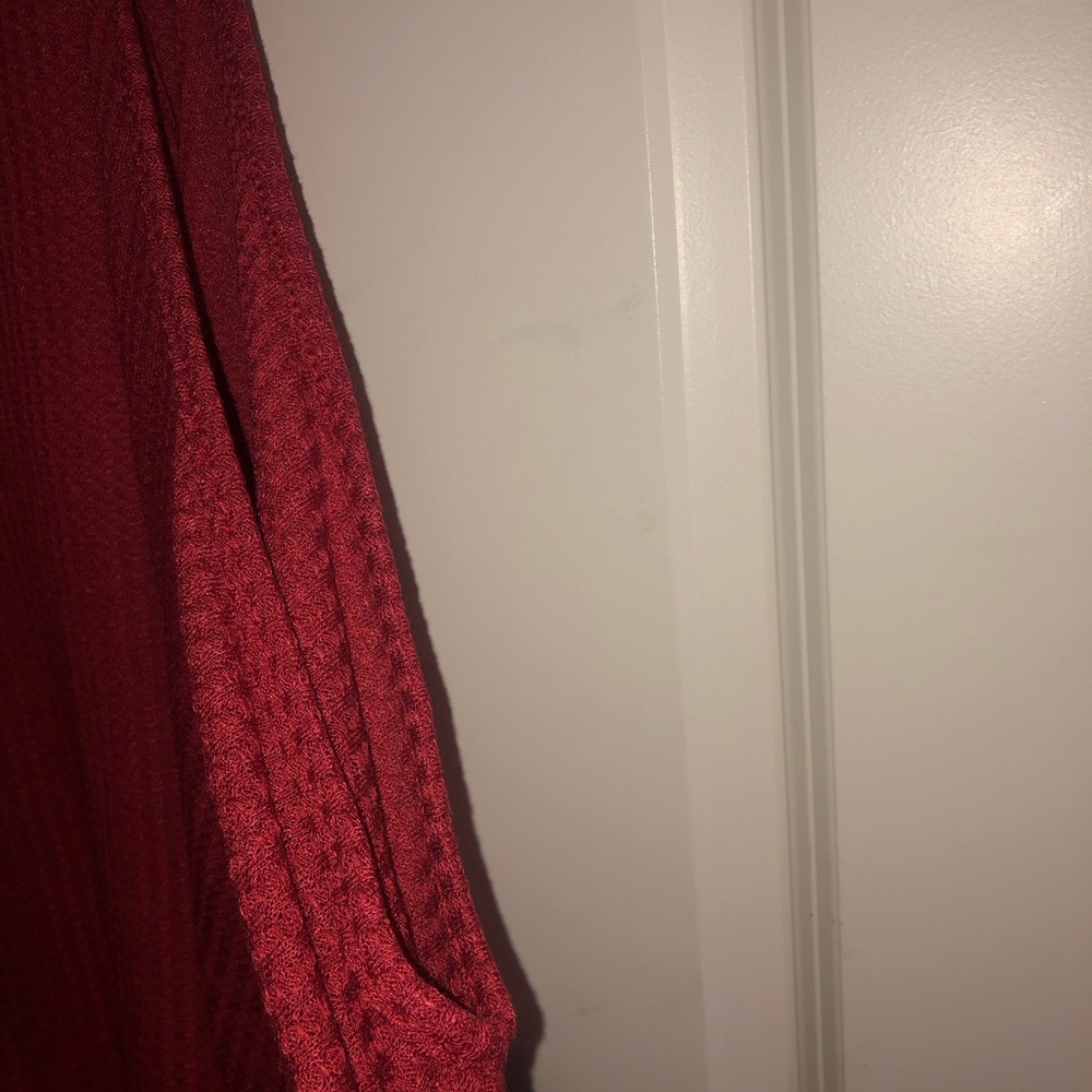 Red Shoulderless Knit Top - Picture 6 of 7